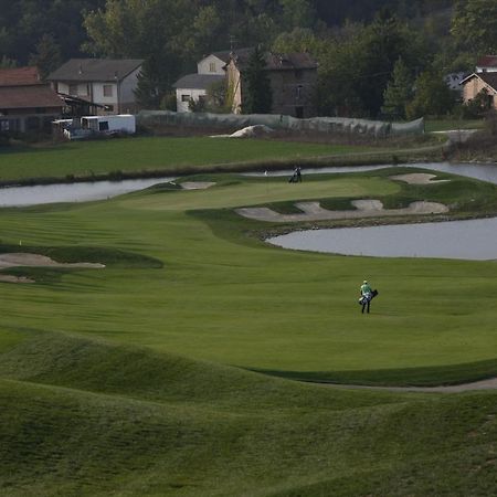 Golf Valcurone Ξενοδοχείο Momperone Εξωτερικό φωτογραφία